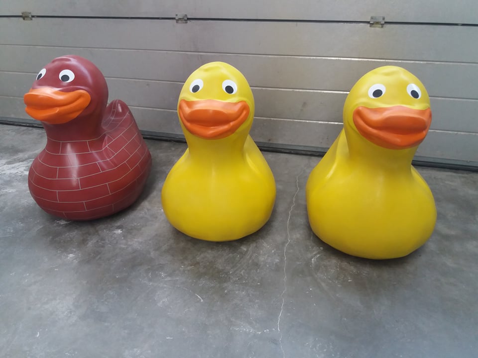 bath duck, styrofoam duck, bath duck in eps, sculpting duck, big duck in styrofoam, duck in polyester, bath duck in polyester, XL bath duck, XL duck, decoration duck, advertising object,canard de bain, canard de bain en polystyrne, canard de bain en eps, canard sculptant, grand canard en polystyrne, canard en polyester, canard de bain en polyester, canard de bain XL, canard XL, canard de dcoration, objet publicitaire,Badeente, Styroporente, Badeente in EPS, Skulpturente, Groe Ente in Styropor, Ente in Polyester, Badeente in Polyester, XL-Badeente, XL-Ente, Dekorationsente, Werbegegenstand, stage attribute, stage prop, stage prop, TV prop, set construction, prop, set decoration, props, blowups