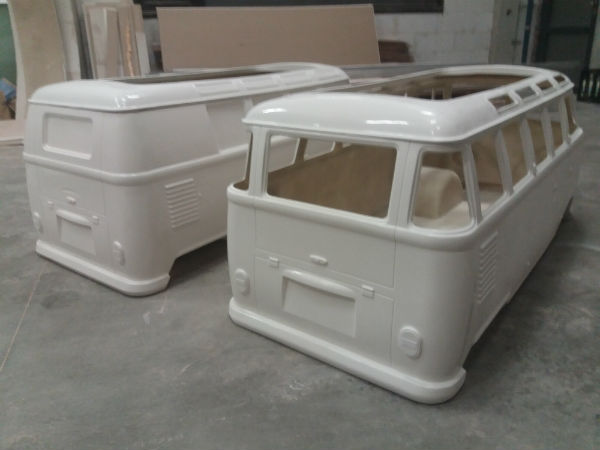 afbeelding van een polyester kap,kever, cox, beetle, totrod, tot rod, gocart body, panelbus, pedal car, gocart, bus voor gocart, combi, replica, panelbus, go cart, custom, car, toy box, pickup, pick-up, totrods