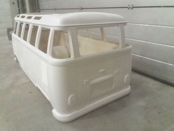 afbeelding van een polyester kap,kever, cox, beetle, totrod, tot rod, gocart body, panelbus, pedal car, gocart, bus voor gocart, combi, replica, panelbus, go cart, custom, car, toy box, pickup, pick-up, totrods