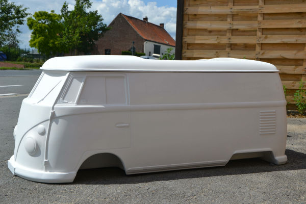 afbeelding van een Splitscreen, camper, van, tot rod, totrod, shell for go cart, Bully, fiberglass shell, samba,fiberglass body, bully, pickup bully, panel,panelvan, transporter, sambabus,gocart body,  pedal car, cox, combi, replica, panelbus, tot rod, kit car, hotrod,  go cart,  custom,  pickup, pick-up, totrods