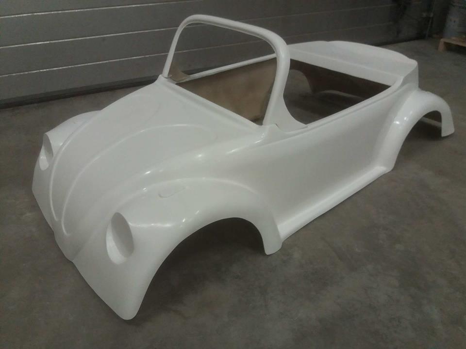 afbeelding van een polyester kap,kever, cox,cox cabrio, beetle cabrio, beetle, totrod, tot rod, gocart body, panelbus, pedal car, gocart, bus voor gocart, combi, replica, panelbus, go cart, custom, car, toy box, pickup, pick-up, totrods