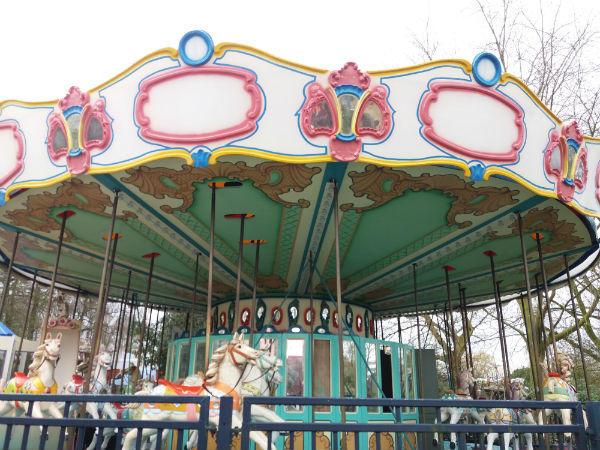 fairground, fairground rides, amusement rides, park rides, carousel, funfair rides, kids park rides, indoor playground, carnival rides, carnival amusement rides, thematization, theming company in Belgium, theming