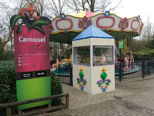 fairground, fairground rides, amusement rides, park rides, carousel, funfair rides, kids park rides, indoor playground, carnival rides, carnival amusement rides, thematization, theming company in Belgium, theming