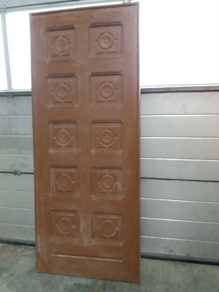 door in polyester, setprop, movieprop, film sets, underwater plug, scenery piece, set construction, Movie Props, movie Replicas, Props From Movies, Film props, TV Show Props, prop, props, prop in polyester, prop maker, sculptor, stand construction, set decoration, props, blowups, set decoration, props, film props, set wall, prop, blow ups