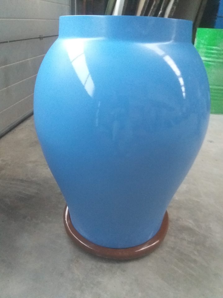 image of vase, XL vase, large vase, design vase, custommade, made-to-measure polyester made-to-measure, vase in polyester, prop, set, film prop, filmatic, prop, drama, television prop, theater prop, stage props, props, decor construction, decorative pieces, decorative pieces