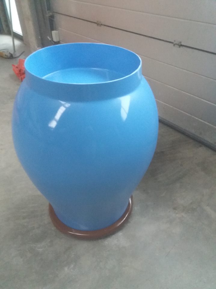 image of vase, XL vase, large vase, designer vase, custom made, custom polyester custom made, vase in fiberglass, prop, setprop, filmprop, film attribute, prop, stage prop, television prop, television plug, props, props, set construction, decorative pieces, decorative items