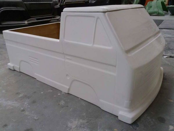 afbeelding van een Splitscreen, camper, van, tot rod, totrod, shell for go cart, Bully, fiberglass shell, samba,fiberglass body, bully, pickup bully, panel,panelvan, transporter, sambabus,gocart body,  pedal car, cox, combi, replica, panelbus, tot rod, kit car, hotrod,  go cart,  custom,  pickup, pick-up, totrods