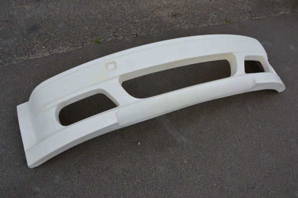 picture of a BMW E46, BMW parts, BMW fiberglass parts, BMW E46 front bumper, BMWE46 rear bumper, BMWE46 motorhood, BMWE46 sideskirt, BMWE46 wheel archer, BMW E46 door, BMW E46 fender, BMW E46 wide body kit, BMW E46 wide body, M3 motorhood, M3 fender